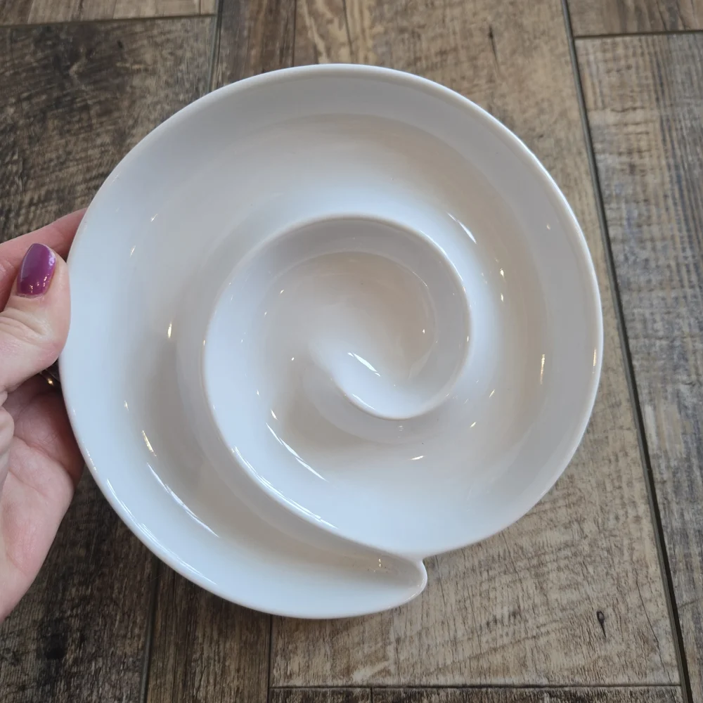 Crate & Barrel Set of 3 White Ceramic Appetizer Dishes: Swirl Wavy Triangle